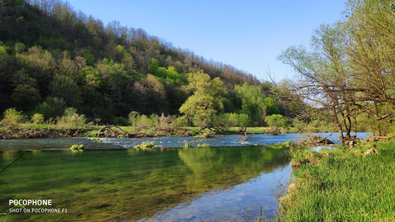 Smaragd River Near Rastoke & Plitvice Lakes Слуни Экстерьер фото