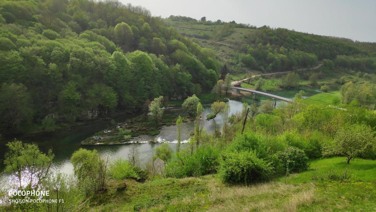Smaragd River Near Rastoke & Plitvice Lakes Слуни Экстерьер фото
